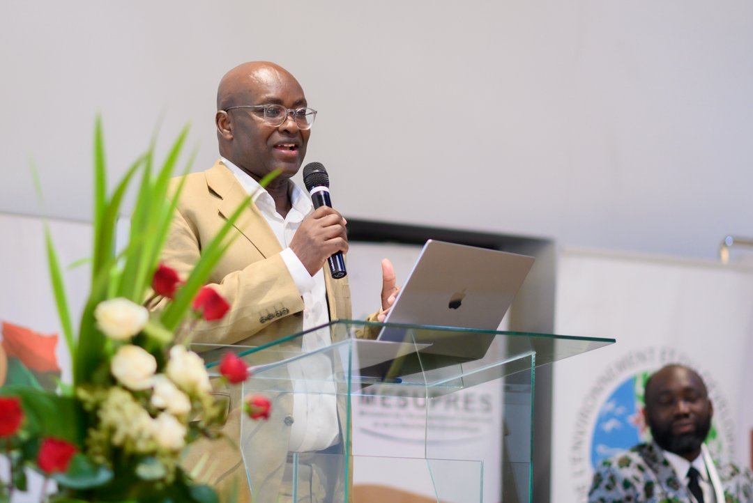 Professeur Achille Mbembe, Directeur général de la Fondation