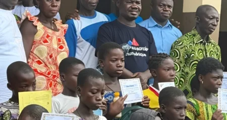 Journée de l’excellence à Bangoua : Les meilleurs élèves récompensés par la mutuelle du village