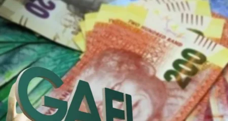 La Revue de l’actualité internationale : Chinois trompé à Cotonou, GAFI-Mali, Salaires réduits au Kenya