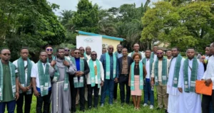 Côte d’Ivoire : Les auditeurs à la première cohorte en Justice Climatique reçoivent leurs certificats de formation