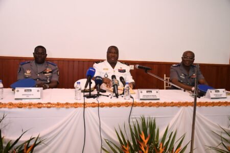 Sécurité nationale-  Universitaires, chercheurs et militaires en réflexion stratégique à Assinie