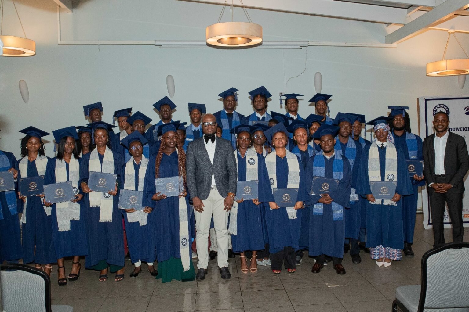 Célébration de l’excellence-  32 étudiants reçoivent leurs diplômes