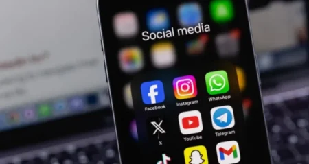 L'IA sur Facebook et Instagram : Voici pourquoi les internautes passent plus de temps sur ces réseaux sociaux