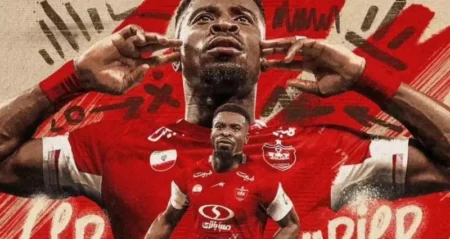 Aurier signe au Persepolis FC pour rester en forme avant la CAN 2025 et le Mondial 2026
