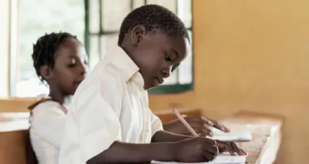 Togo : L'anglais enseigné dans les écoles primaires dès la rentrée 2025