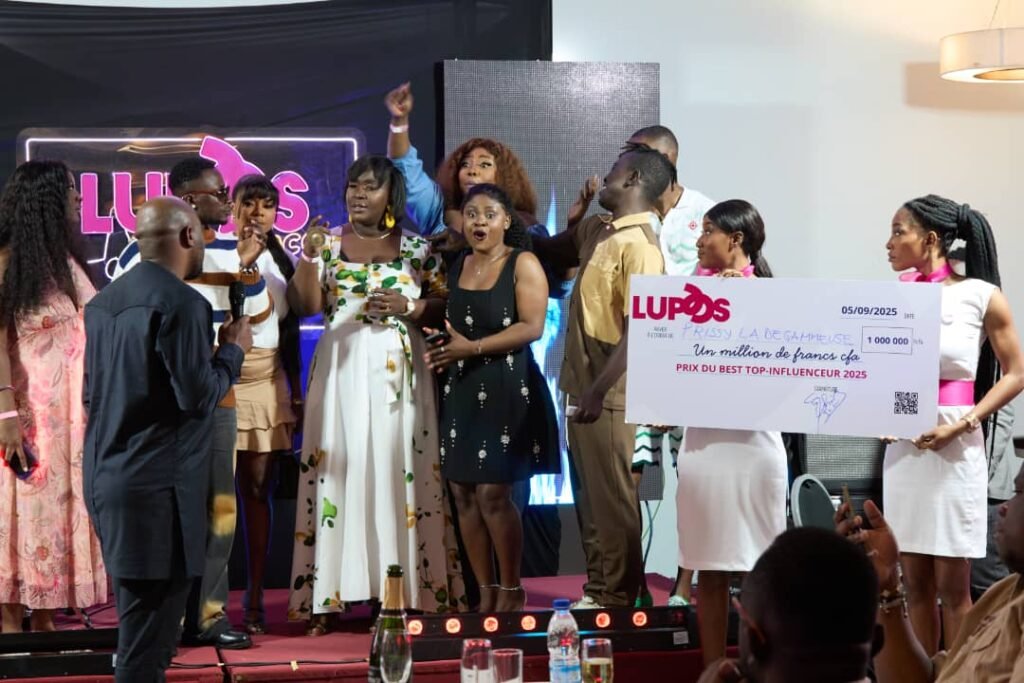 Réseaux sociaux –  Prissy, la degameuse sacrée Best Top Influenceur au Lupos Overinfluence show 2025
