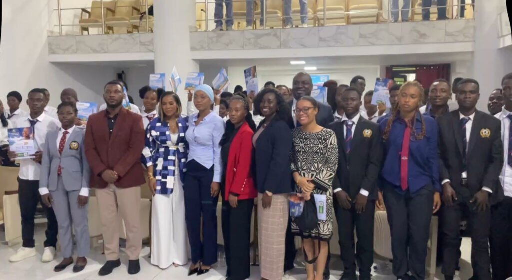 Côte d’Ivoire :  Des étudiants d’une université d’Abidjan sensibilisés à leurs perspectives de carrière