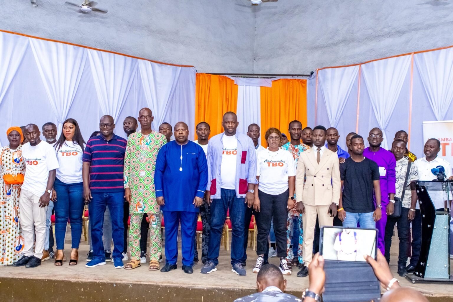 Législatives à Abobo :Kader Abdul Cissé mobilise pour  Téné Birahima Ouattara