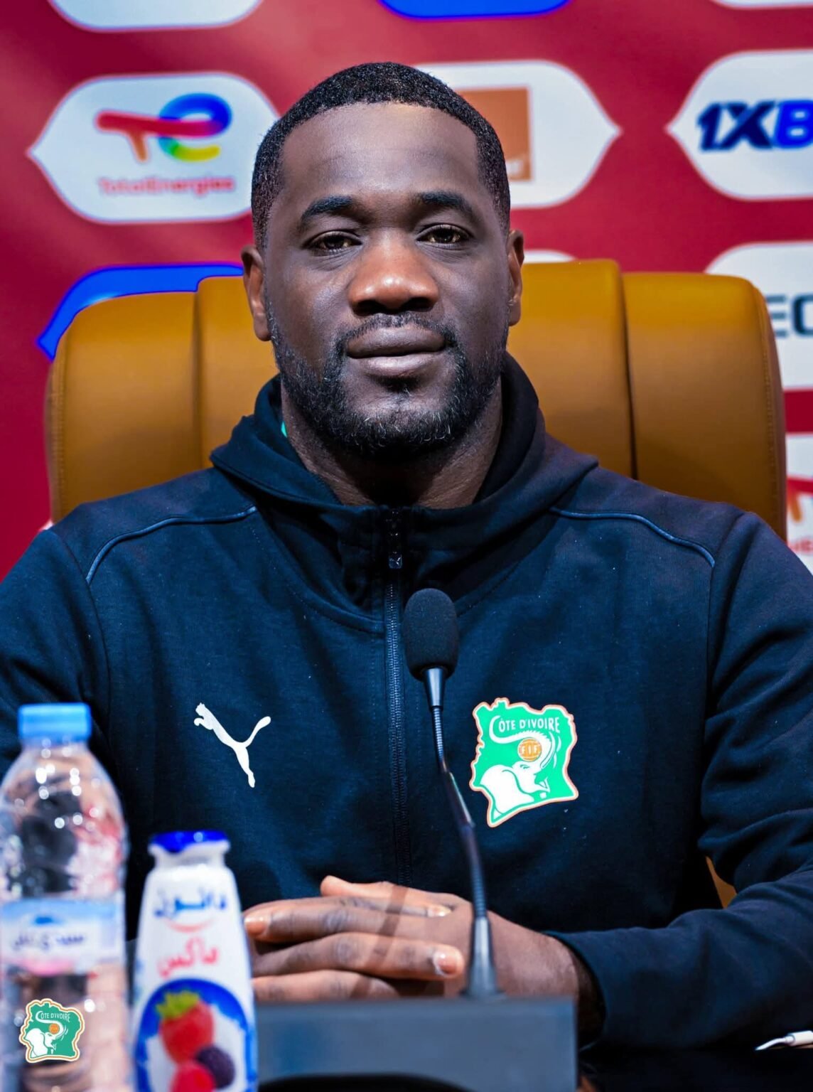 CAN 2025 – Emerse Faé ( Sélectionneur des Éléphants ) prévient : « Être favori ne veut absolument rien dire » CAN 2025 – Emerse Faé ( Sélectionneur des Éléphants ) prévient : « Être favori ne veut absolument rien dire »