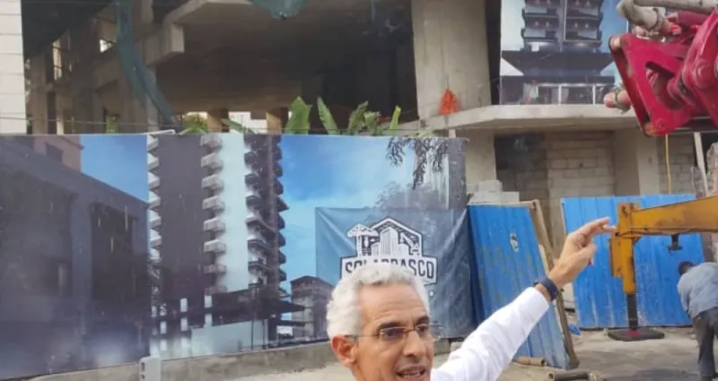 Marcory : un chantier R+12 près du Collège Cours Sévigné suscite l'inquiétude des parents d'élèves Marcory : un chantier R+12 près du Collège Cours Sévigné suscite l'inquiétude des parents d'élèves