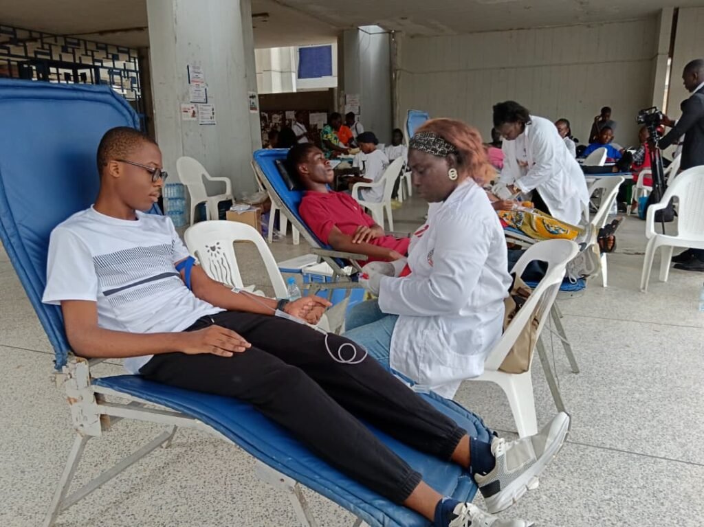 Carême musulman et chrétien: Une  campagne nationale de don  de sang lancée  pour renforcer les réserves  