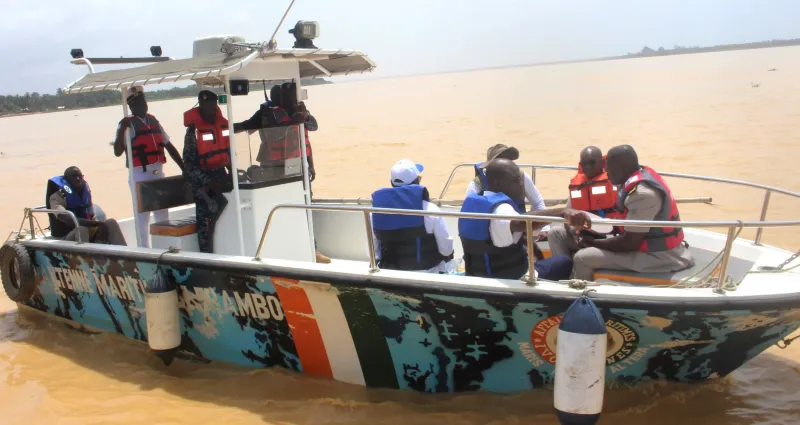 Côte d’Ivoire : Pollution des lagunes Tendo-Ehy et Aby ; le gouvernement enclenche des mesures immédiates Côte d’Ivoire : Pollution des lagunes Tendo-Ehy et Aby ; le gouvernement enclenche des mesures immédiates