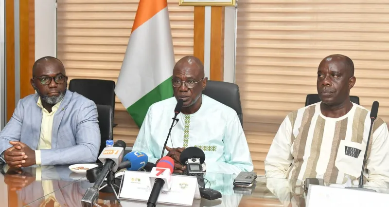 Côte d’Ivoire : l’OIA Café-Cacao fait le point sur l’opération de rachat des stocks de cacao Côte d’Ivoire : l’OIA Café-Cacao fait le point sur l’opération de rachat des stocks de cacao